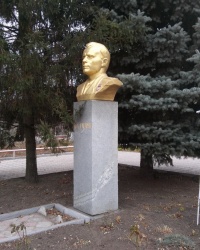 Памятник Юрию Гагарину в Матвеевке
