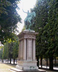 Пам’ятник Жильберу Лафаєту в Парижі