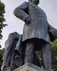Пам'ятник Альбрехту фон Роону в Берліні