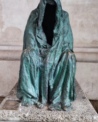 Скульптура Pieta в Зальцбурському соборі