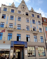 Кам'яниця «Під блакитним сонцем» у Вроцлаві.
