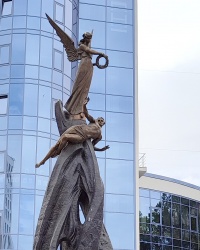 Пам'ятник Небесній сотні у Тернополі
