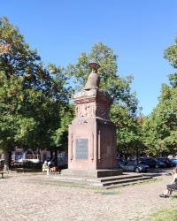 Страсбург. Пам'ятник генералу Дезе
