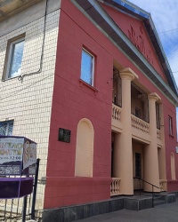 Меморіальна дошка Віктору Дюкову у Запоріжжі
