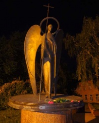 Пам'ятник Ангел Скорботи у м. Хмельницький