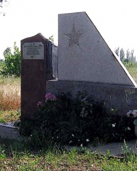 Памятник летчику-испытателю Белокопытову Н.П