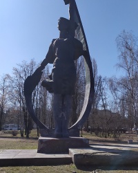 Пам'ятник «Героям-комсомольцям» в м. Кропивницький