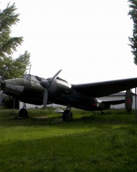 Самолет ТУ-2 в г. Киев