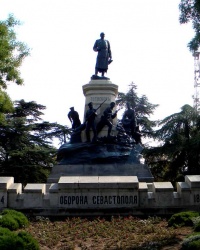 Памятник Тотлебену Эдуарду Ивановичу в Севастополе