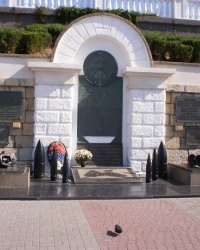Памятный знак Кораблям эскадры