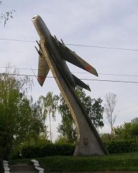 Памятник лётчикам МиГ-19 в г. Новоград-Волынский