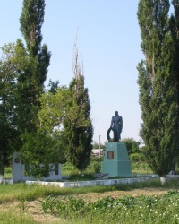 Братская могила в с. Соколово (Новомосковский р-н)