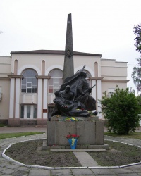 Памятник Н. А. Щорсу в Коростене