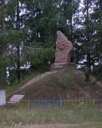 Памятник жертвам фашизма в с. Сантарка