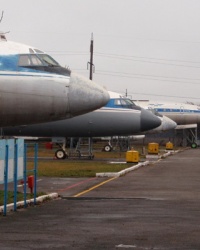 Легенда и главная роль (ТУ-114 №76485 и ТУ-154Б №85131) в г.Кривой Рог