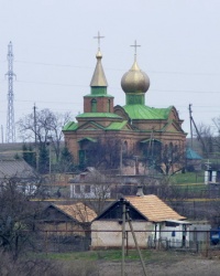 Искровская церковь со «святым источником»