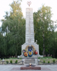 Мемориальный комплекс погибшим на войне. Желтые Воды.