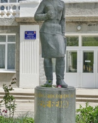 Памятник ГСС Вере Белик в г.Керчи