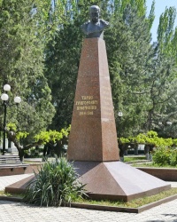 Памятник Т.Г.Шевченко в г.Керчи
