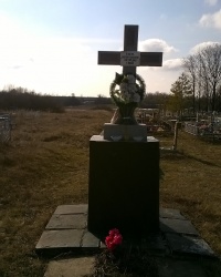 Памятный крест жертвам голодомора в с.Андреевка